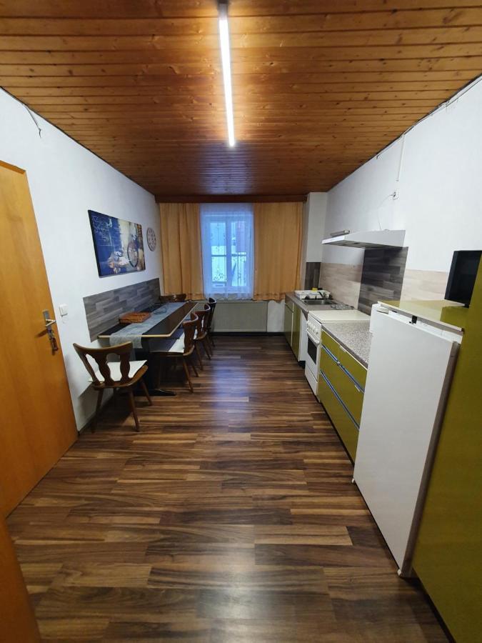 Gaestehaus Weisses Lamm - Monteurzimmer Nordhalben Buitenkant foto